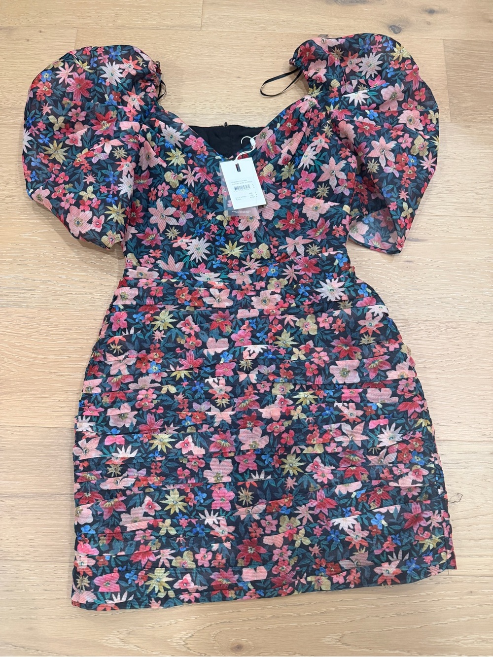 C/MEO Collective Puff Sleeve Mini Dress - Black with Flowers Small (4) NWT